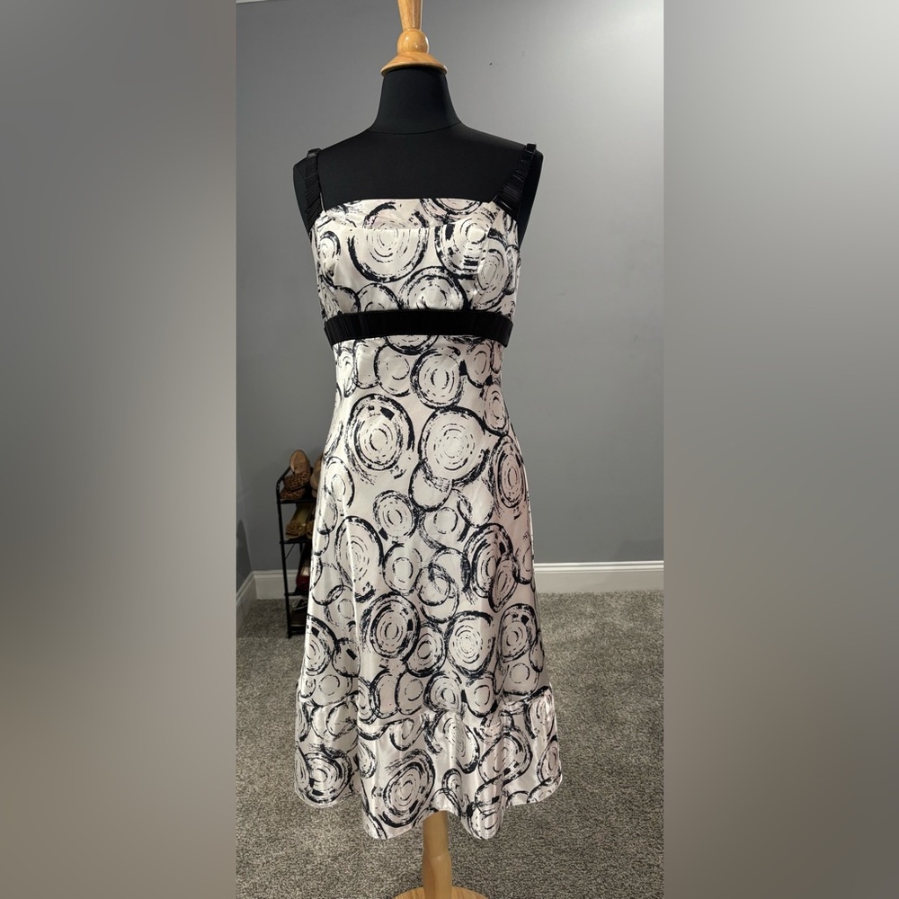Scala Fit and Flare Black and White Polyester Dress-size 12